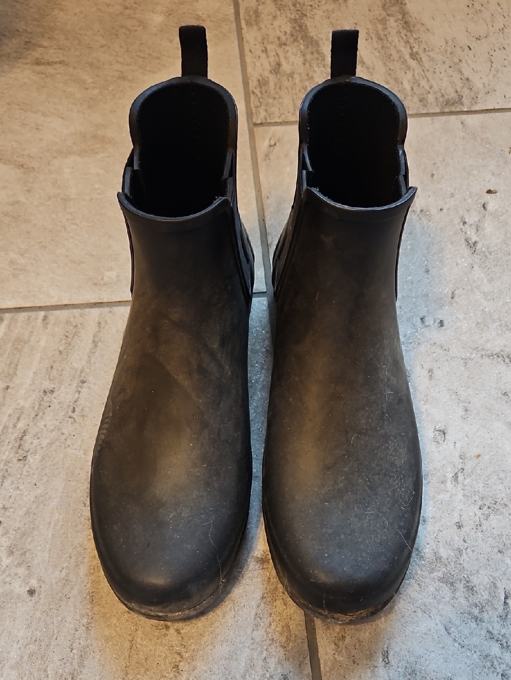 Hunter Original Chelsea Rain Boots – Black – Size US 10 (EU 42 / UK 8)